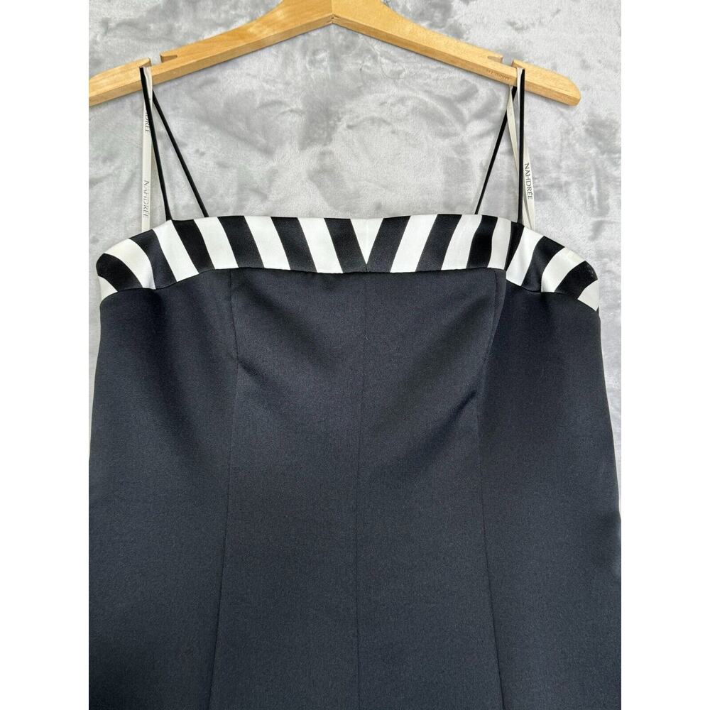 Vintage Victor Costa Elegant Black Dress w/White Accents in exquisite condition - Picture 3 of 10
